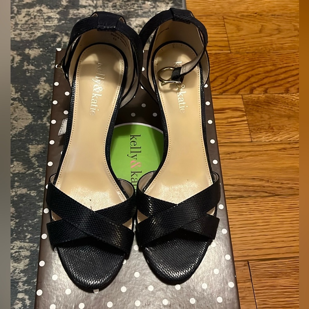 Kelly & Katie Chris Heels